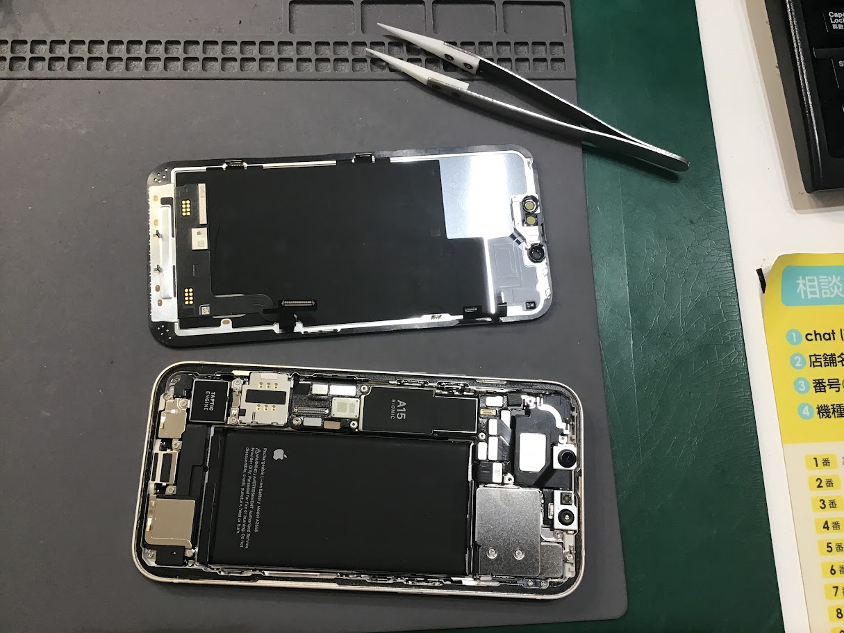 iPhone13の画面交換ならデータそのまま修理可能なスマホ修理工房セレオ甲府店へ！